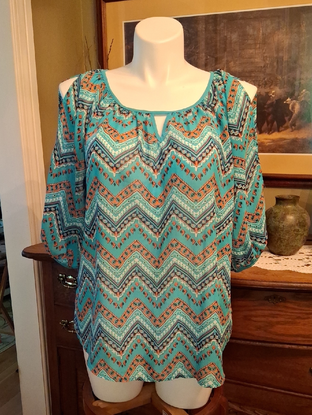 Turquoise Chevron Cold-Shoulder Tunic Top